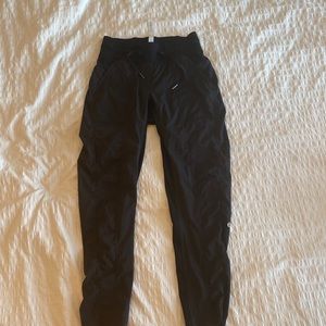 Dance studio mid rise crop 25”